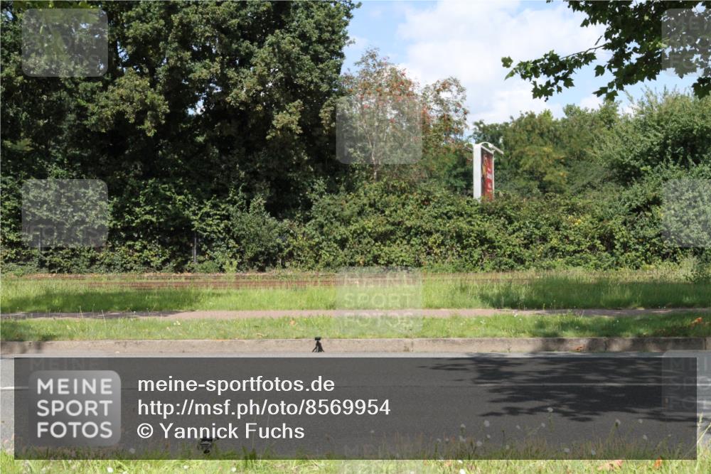 10.08.2025 - GEWOBA Citytriathlon Bremen Yannick Fuchs http://msf.ph/oto/8569954 10.08.2025 14:16:14 Radfahren 2, 23, 24, 38, 46, 48, 57, 62, 63, 65, 92, 129 meine-sportfotos.de