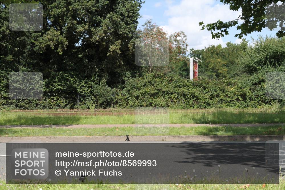 10.08.2025 - GEWOBA Citytriathlon Bremen Yannick Fuchs http://msf.ph/oto/8569993 10.08.2025 14:16:29 Radfahren 31, 38, 48, 57, 63, 64, 121, 144, 152, 173 meine-sportfotos.de