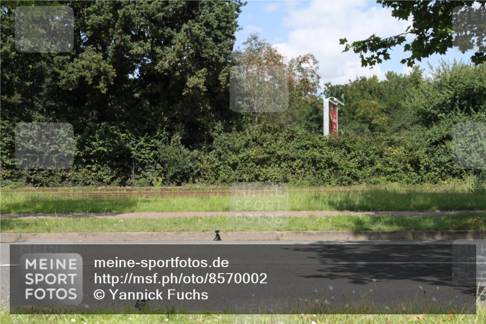 10.08.2025 - GEWOBA Citytriathlon Bremen Yannick Fuchs http://msf.ph/oto/8570002 10.08.2025 14:16:32 Radfahren 31, 38, 48, 57, 63, 64, 121, 144, 152, 173 meine-sportfotos.de