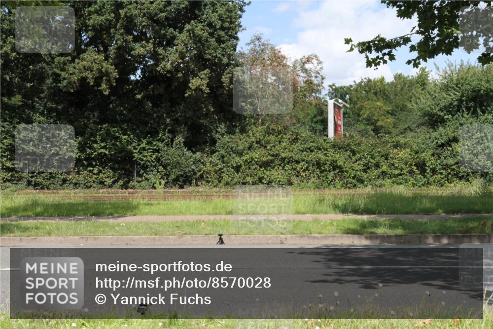 10.08.2025 - GEWOBA Citytriathlon Bremen Yannick Fuchs http://msf.ph/oto/8570028 10.08.2025 14:16:41 Radfahren 20, 31, 41, 64, 121, 152, 173 meine-sportfotos.de