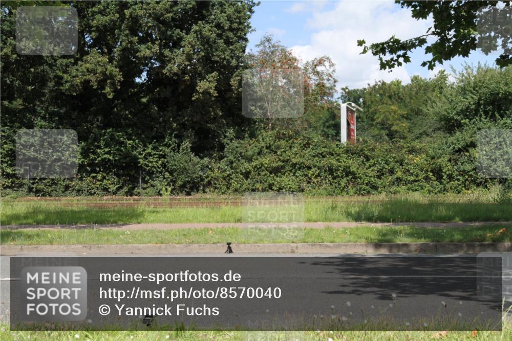 10.08.2025 - GEWOBA Citytriathlon Bremen Yannick Fuchs http://msf.ph/oto/8570040 10.08.2025 14:16:45 Radfahren 20, 32, 41, 64, 152, 173 meine-sportfotos.de