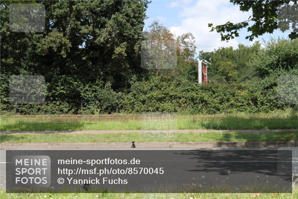 10.08.2025 - GEWOBA Citytriathlon Bremen Yannick Fuchs http://msf.ph/oto/8570045 10.08.2025 14:16:47 Radfahren 20, 32, 41 meine-sportfotos.de