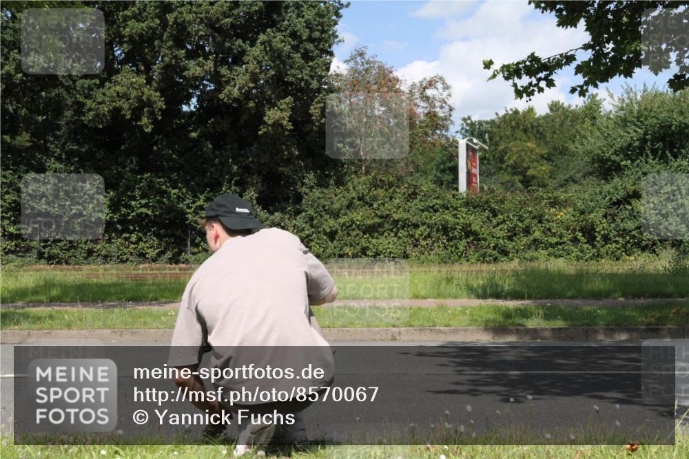 10.08.2025 - GEWOBA Citytriathlon Bremen Yannick Fuchs http://msf.ph/oto/8570067 10.08.2025 14:17:12 Radfahren 58, 78, 136, 164 meine-sportfotos.de