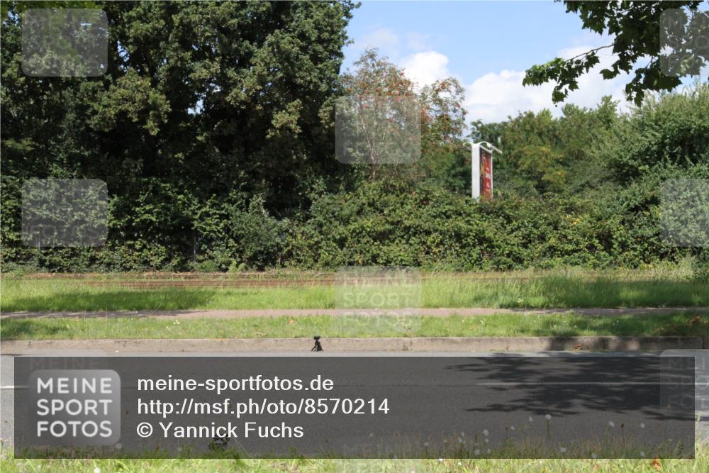 10.08.2025 - GEWOBA Citytriathlon Bremen Yannick Fuchs http://msf.ph/oto/8570214 10.08.2025 14:19:27 Radfahren 84, 124, 126, 162, 201, 227, 239, 254 meine-sportfotos.de