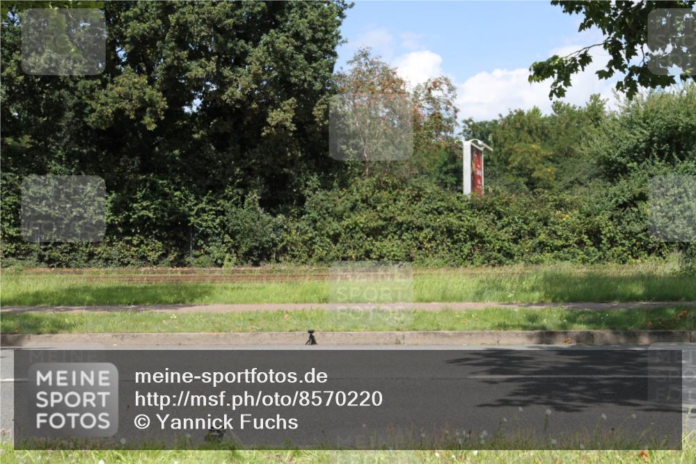 10.08.2025 - GEWOBA Citytriathlon Bremen Yannick Fuchs http://msf.ph/oto/8570220 10.08.2025 14:19:29 Radfahren 84, 124, 162, 227, 239, 254 meine-sportfotos.de