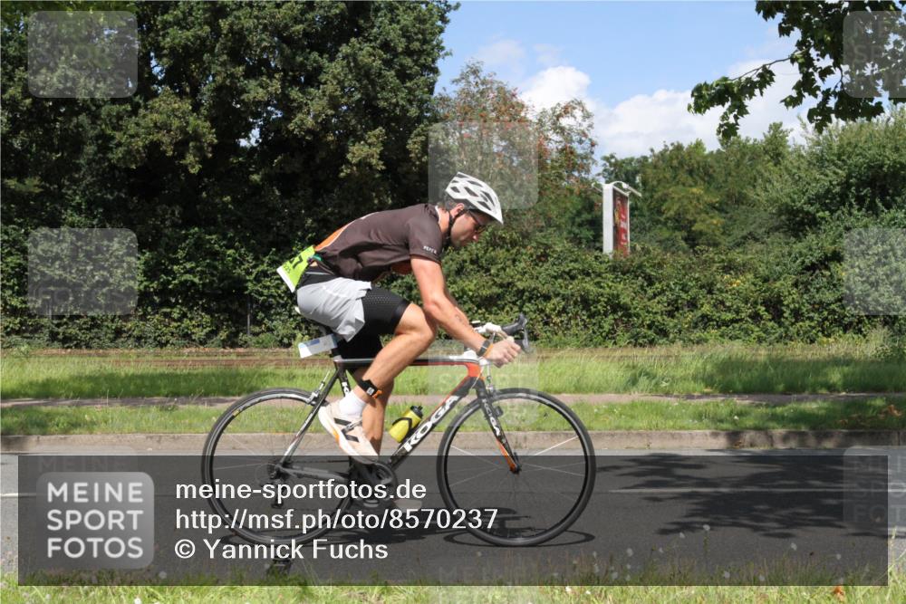 10.08.2025 - GEWOBA Citytriathlon Bremen Yannick Fuchs http://msf.ph/oto/8570237 10.08.2025 14:19:42 Radfahren 59, 84, 170, 174, 287 meine-sportfotos.de