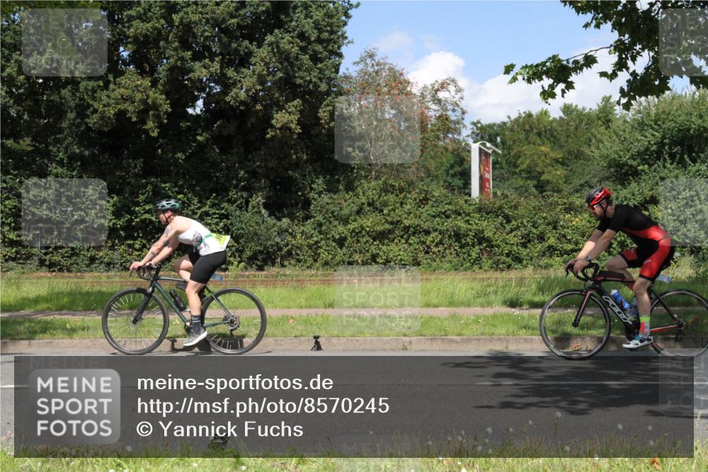 10.08.2025 - GEWOBA Citytriathlon Bremen Yannick Fuchs http://msf.ph/oto/8570245 10.08.2025 14:19:47 Radfahren 36, 59, 84, 170, 174, 287 meine-sportfotos.de