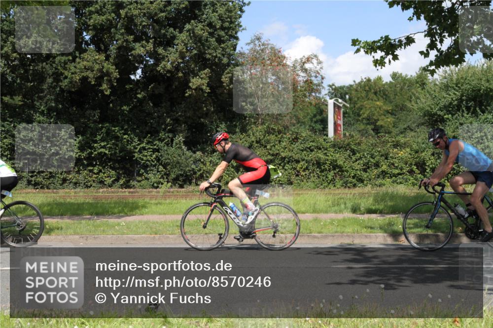 10.08.2025 - GEWOBA Citytriathlon Bremen Yannick Fuchs http://msf.ph/oto/8570246 10.08.2025 14:19:47 Radfahren 36, 59, 84, 170, 174, 287 meine-sportfotos.de