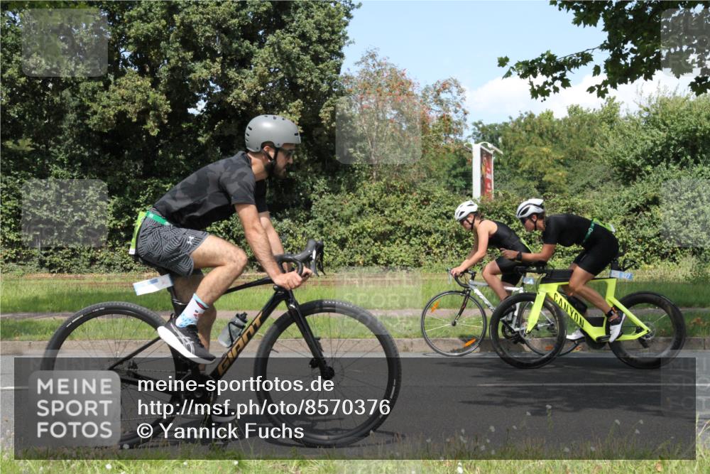 10.08.2025 - GEWOBA Citytriathlon Bremen Yannick Fuchs http://msf.ph/oto/8570376 10.08.2025 14:21:57 Radfahren 160, 211, 253, 283 meine-sportfotos.de