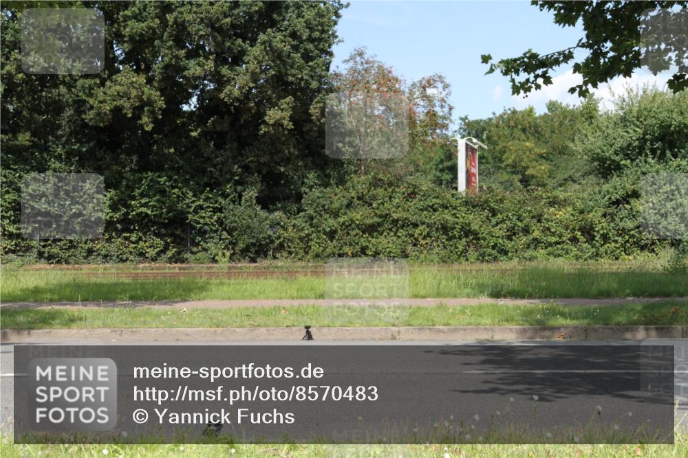 10.08.2025 - GEWOBA Citytriathlon Bremen Yannick Fuchs http://msf.ph/oto/8570483 10.08.2025 14:23:21 Radfahren 99, 154, 200, 209, 213, 222, 225, 250, 251, 317, 423, 431, 478, 480 meine-sportfotos.de