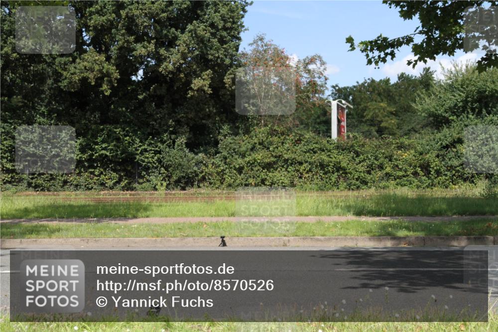 10.08.2025 - GEWOBA Citytriathlon Bremen Yannick Fuchs http://msf.ph/oto/8570526 10.08.2025 14:23:49 Radfahren 128, 158, 205, 221, 234 meine-sportfotos.de