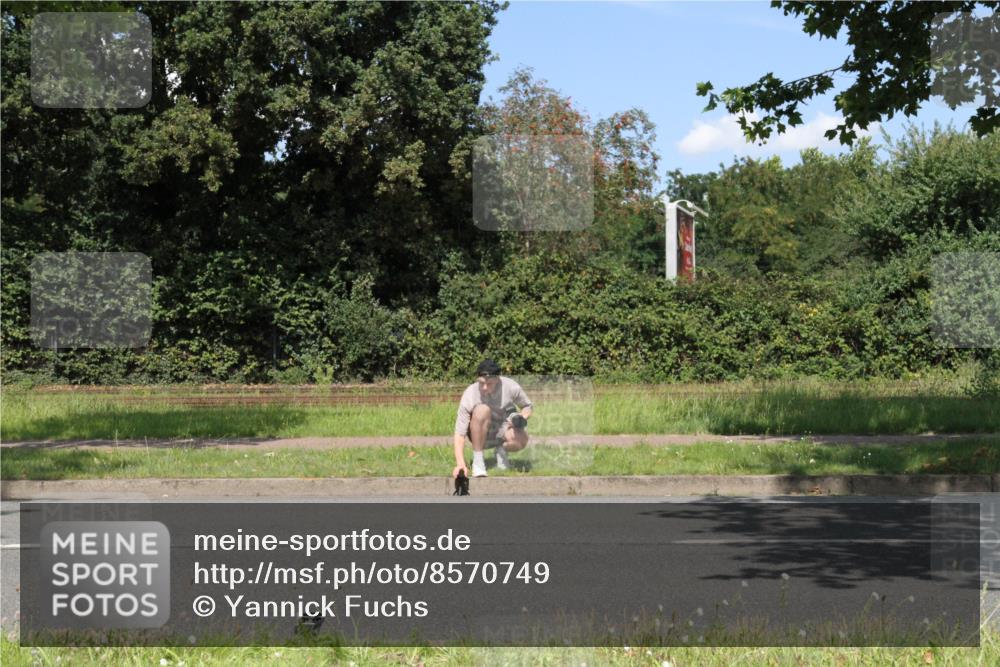 10.08.2025 - GEWOBA Citytriathlon Bremen Yannick Fuchs http://msf.ph/oto/8570749 10.08.2025 14:26:35 Radfahren 358, 360, 404, 408, 445, 453, 532 meine-sportfotos.de