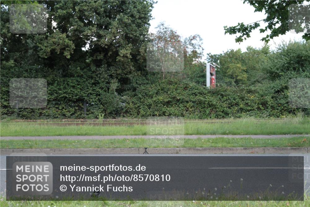 10.08.2025 - GEWOBA Citytriathlon Bremen Yannick Fuchs http://msf.ph/oto/8570810 10.08.2025 14:27:39 Radfahren 120, 156, 194, 320, 322, 363 meine-sportfotos.de