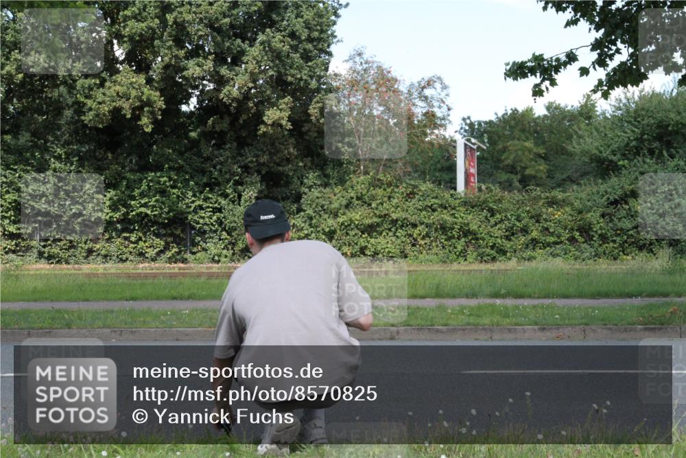 10.08.2025 - GEWOBA Citytriathlon Bremen Yannick Fuchs http://msf.ph/oto/8570825 10.08.2025 14:27:47 Radfahren 156, 159, 194, 293, 322, 363 meine-sportfotos.de