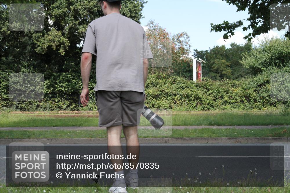 10.08.2025 - GEWOBA Citytriathlon Bremen Yannick Fuchs http://msf.ph/oto/8570835 10.08.2025 14:27:51 Radfahren 156, 159, 194, 293, 322, 363 meine-sportfotos.de
