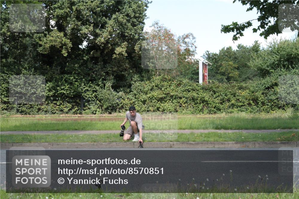 10.08.2025 - GEWOBA Citytriathlon Bremen Yannick Fuchs http://msf.ph/oto/8570851 10.08.2025 14:27:56 Radfahren 70, 159, 194, 293, 322 meine-sportfotos.de