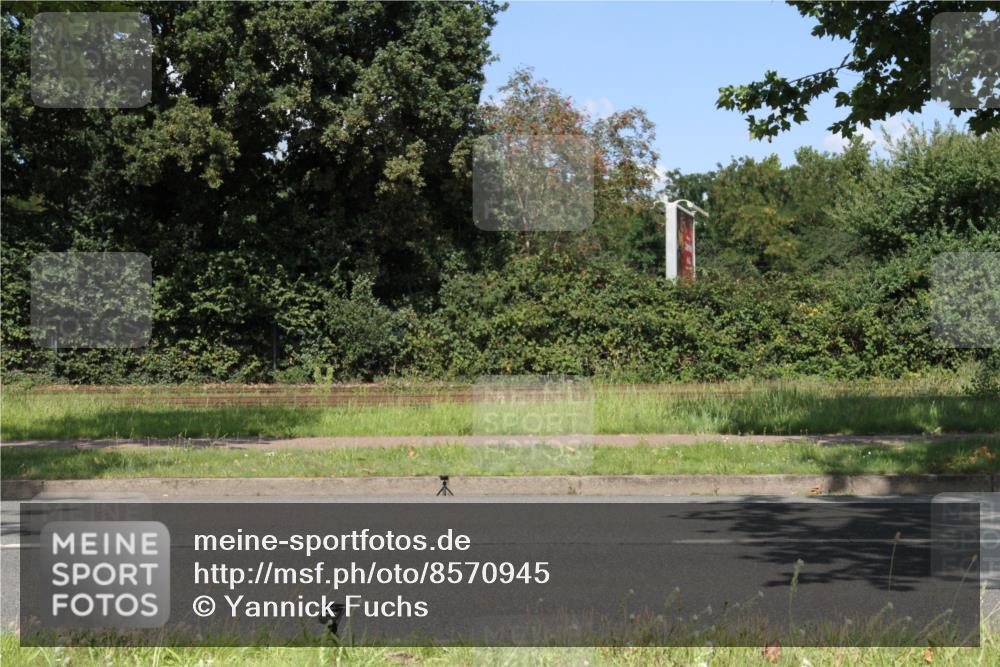 10.08.2025 - GEWOBA Citytriathlon Bremen Yannick Fuchs http://msf.ph/oto/8570945 10.08.2025 14:29:10 Radfahren 168, 172, 188, 321, 389, 403, 447 meine-sportfotos.de