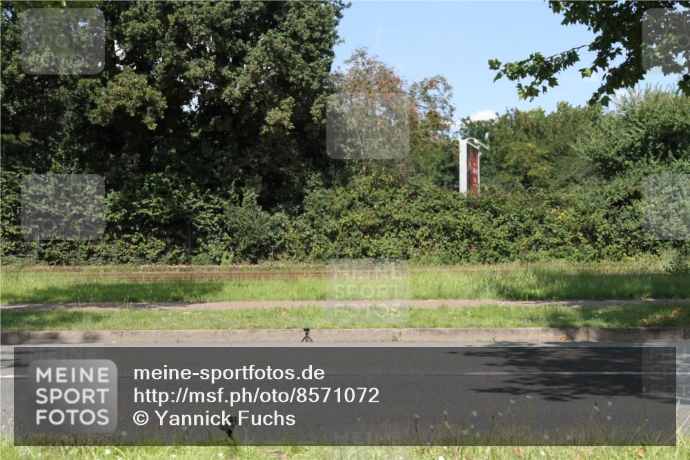 10.08.2025 - GEWOBA Citytriathlon Bremen Yannick Fuchs http://msf.ph/oto/8571072 10.08.2025 14:30:09 Radfahren 42, 66, 95, 112, 148, 149, 183, 315, 337, 374, 400, 402, 410, 429, 454 meine-sportfotos.de