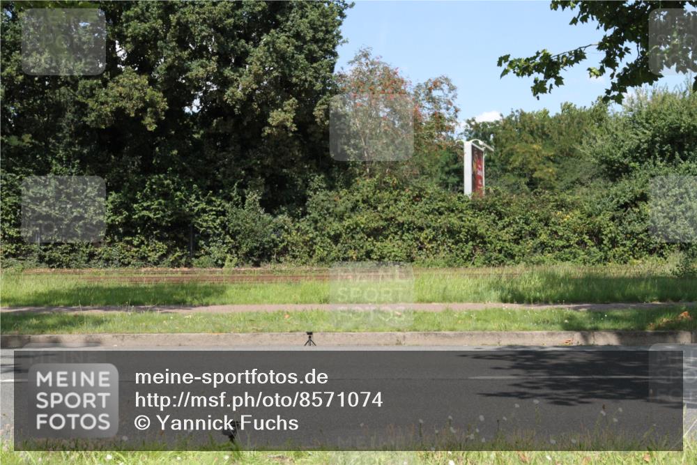 10.08.2025 - GEWOBA Citytriathlon Bremen Yannick Fuchs http://msf.ph/oto/8571074 10.08.2025 14:30:10 Radfahren 42, 66, 95, 112, 148, 149, 315, 337, 374, 400, 402, 410, 429, 454 meine-sportfotos.de