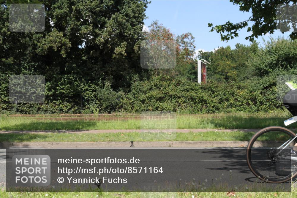 10.08.2025 - GEWOBA Citytriathlon Bremen Yannick Fuchs http://msf.ph/oto/8571164 10.08.2025 14:30:44 Radfahren 12, 107, 175, 178, 328, 341, 345, 356, 381, 399, 409, 416, 461, 504, 510 meine-sportfotos.de