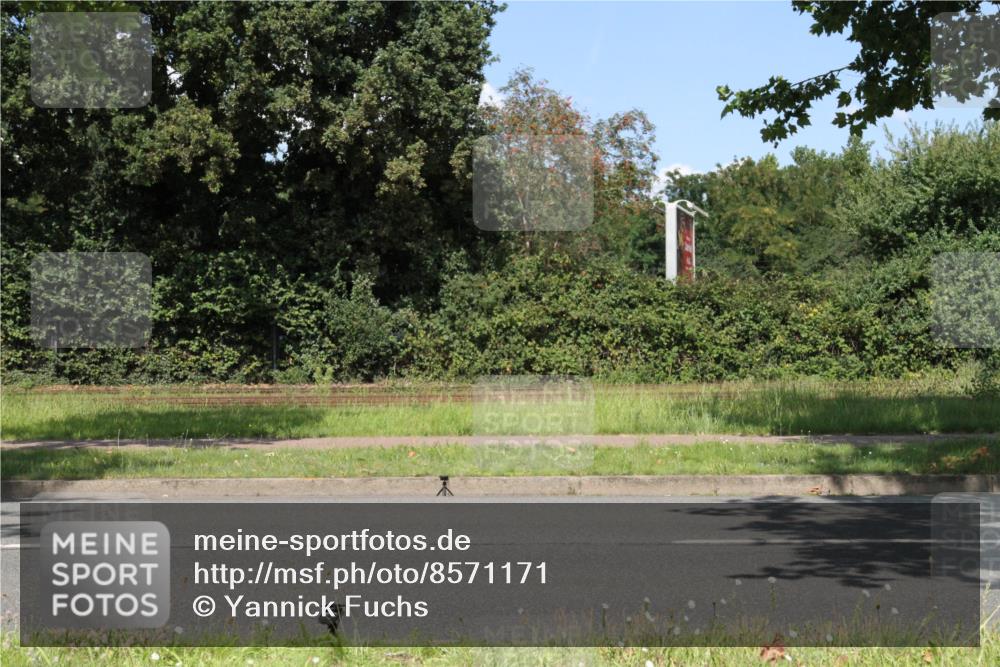 10.08.2025 - GEWOBA Citytriathlon Bremen Yannick Fuchs http://msf.ph/oto/8571171 10.08.2025 14:30:47 Radfahren 12, 107, 175, 178, 328, 341, 345, 356, 381, 399, 409, 416, 461, 504, 510 meine-sportfotos.de