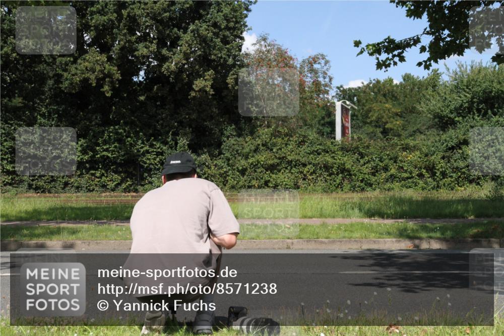 10.08.2025 - GEWOBA Citytriathlon Bremen Yannick Fuchs http://msf.ph/oto/8571238 10.08.2025 14:31:29 Radfahren 26, 97, 187, 271, 291, 324, 379, 407, 419, 434, 439, 469, 470, 475, 494, 509, 523 meine-sportfotos.de