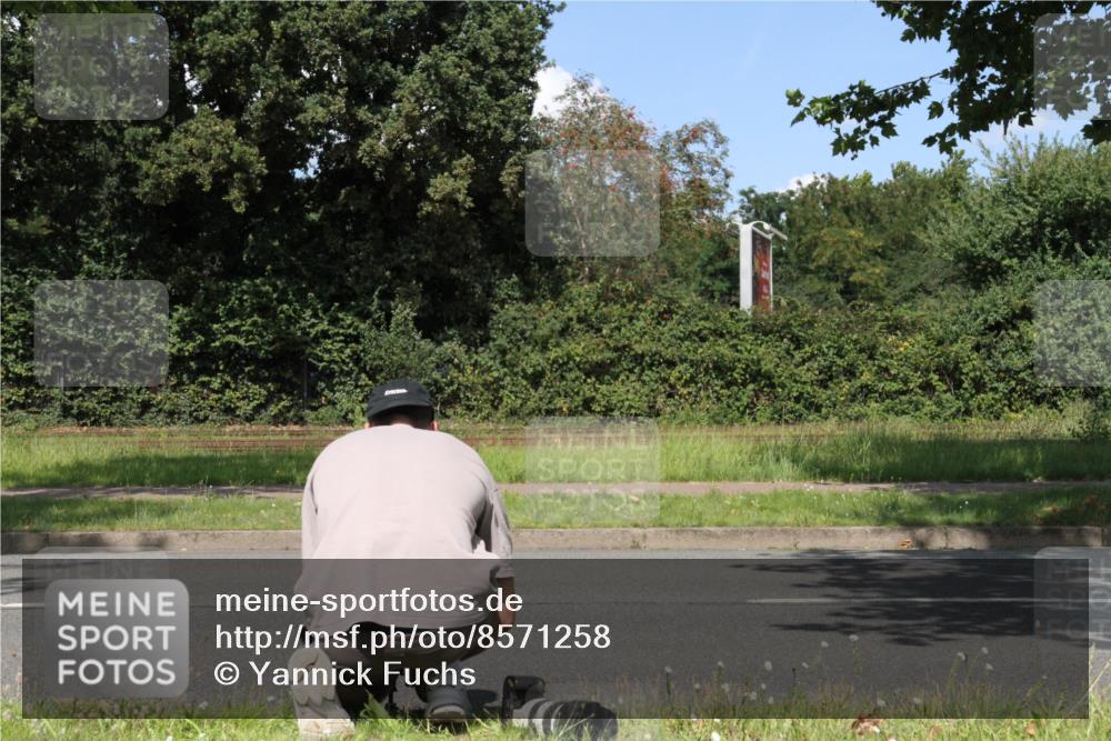 10.08.2025 - GEWOBA Citytriathlon Bremen Yannick Fuchs http://msf.ph/oto/8571258 10.08.2025 14:31:52 Radfahren 324, 459, 485, 496, 520 meine-sportfotos.de