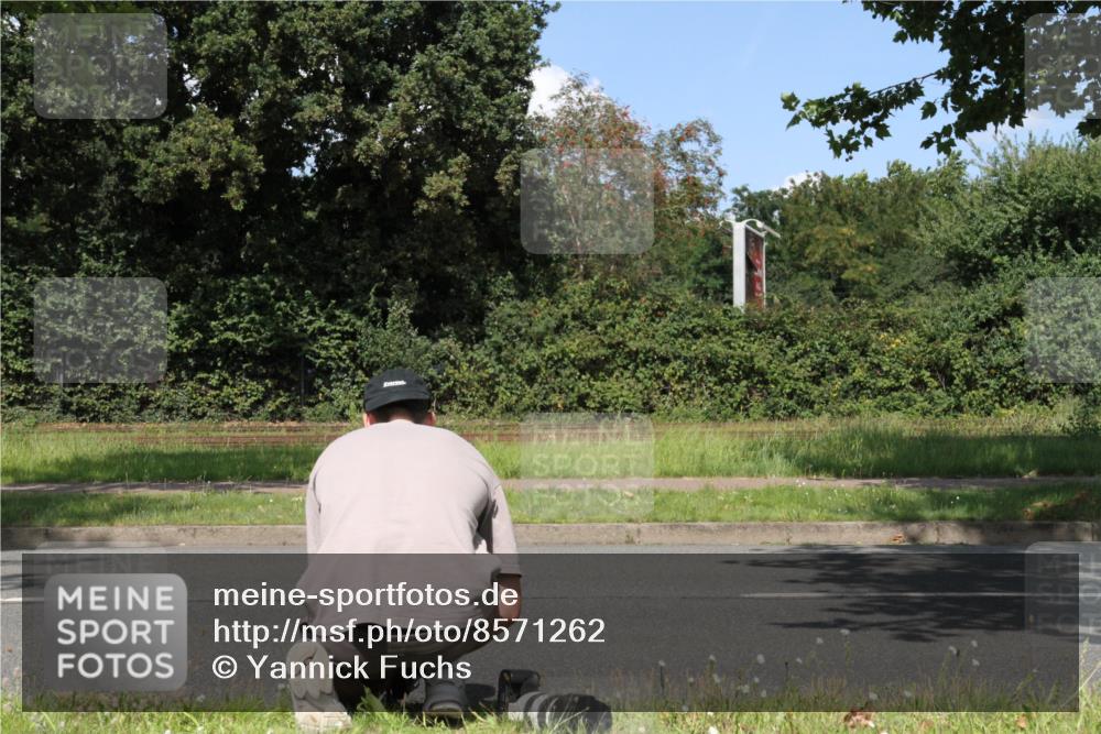 10.08.2025 - GEWOBA Citytriathlon Bremen Yannick Fuchs http://msf.ph/oto/8571262 10.08.2025 14:31:54 Radfahren 324, 411, 459, 485, 496, 520 meine-sportfotos.de