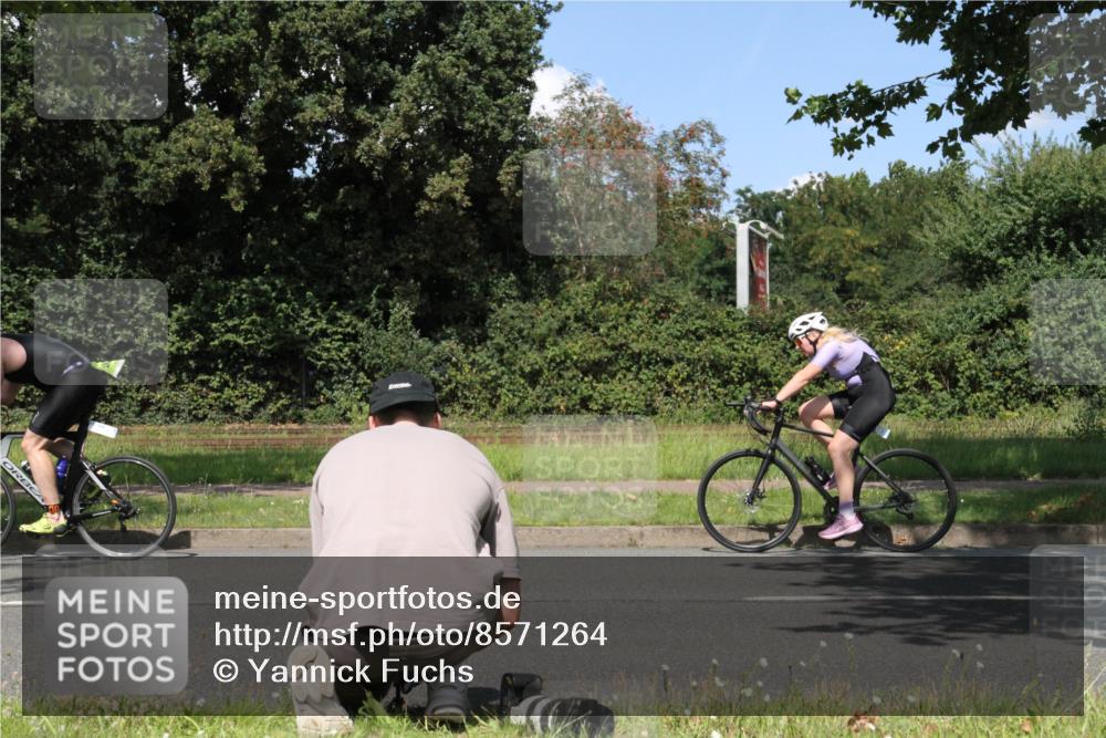 10.08.2025 - GEWOBA Citytriathlon Bremen Yannick Fuchs http://msf.ph/oto/8571264 10.08.2025 14:31:56 Radfahren 411, 459, 496, 520 meine-sportfotos.de