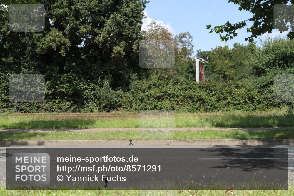 10.08.2025 - GEWOBA Citytriathlon Bremen Yannick Fuchs http://msf.ph/oto/8571291 10.08.2025 14:32:20 Radfahren 104, 105, 113, 284, 299, 344, 355, 359, 362, 366, 370, 376, 393, 433, 463, 489, 508 meine-sportfotos.de