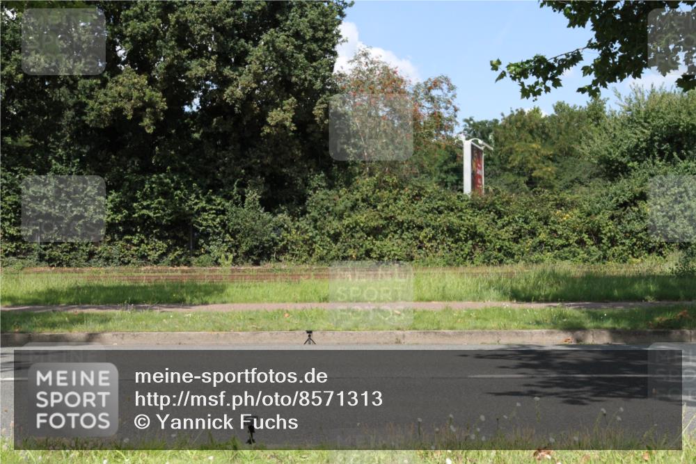 10.08.2025 - GEWOBA Citytriathlon Bremen Yannick Fuchs http://msf.ph/oto/8571313 10.08.2025 14:32:28 Radfahren 105, 113, 284, 299, 355, 362, 366, 370, 393, 420, 433, 463, 489 meine-sportfotos.de