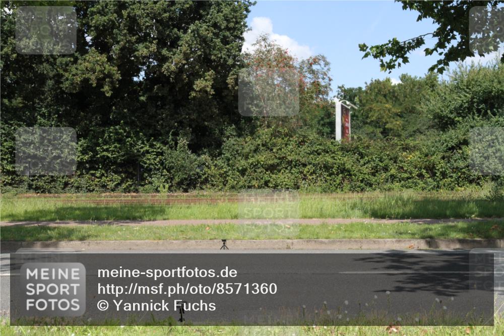 10.08.2025 - GEWOBA Citytriathlon Bremen Yannick Fuchs http://msf.ph/oto/8571360 10.08.2025 14:32:44 Radfahren 15, 82, 96, 118, 243, 420, 435 meine-sportfotos.de