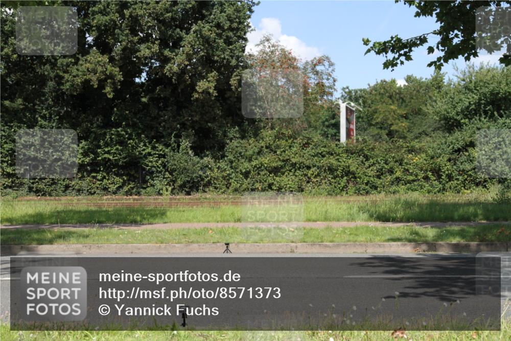10.08.2025 - GEWOBA Citytriathlon Bremen Yannick Fuchs http://msf.ph/oto/8571373 10.08.2025 14:32:51 Radfahren 15, 82, 96, 118, 122, 243, 357, 387, 420, 435, 501 meine-sportfotos.de