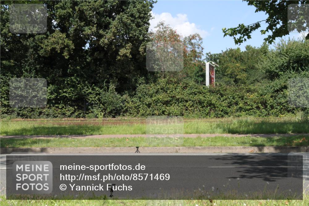10.08.2025 - GEWOBA Citytriathlon Bremen Yannick Fuchs http://msf.ph/oto/8571469 10.08.2025 14:33:30 Radfahren 2, 25, 48, 74, 138, 440, 514, 518, 519 meine-sportfotos.de