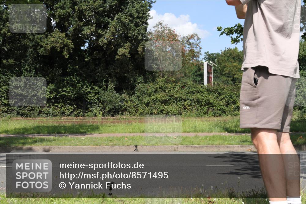 10.08.2025 - GEWOBA Citytriathlon Bremen Yannick Fuchs http://msf.ph/oto/8571495 10.08.2025 14:33:39 Radfahren 2, 25, 48, 65, 138, 440, 514, 519, 522 meine-sportfotos.de