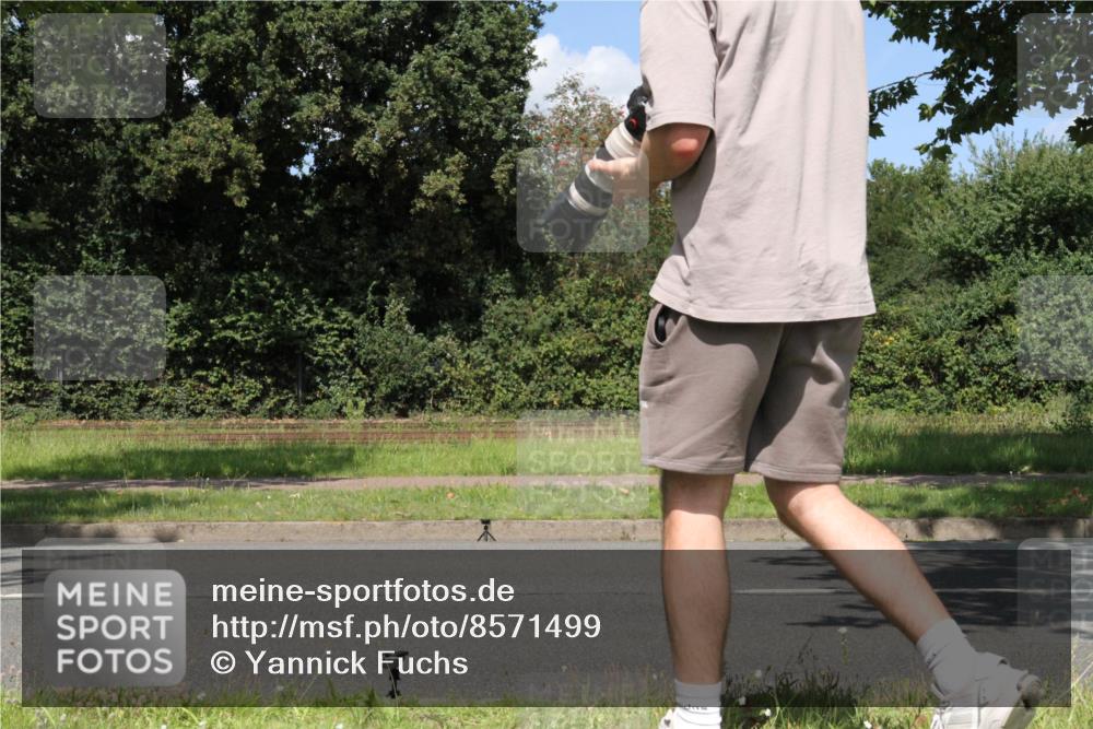 10.08.2025 - GEWOBA Citytriathlon Bremen Yannick Fuchs http://msf.ph/oto/8571499 10.08.2025 14:33:41 Radfahren 2, 25, 48, 65, 138, 440, 514, 522 meine-sportfotos.de