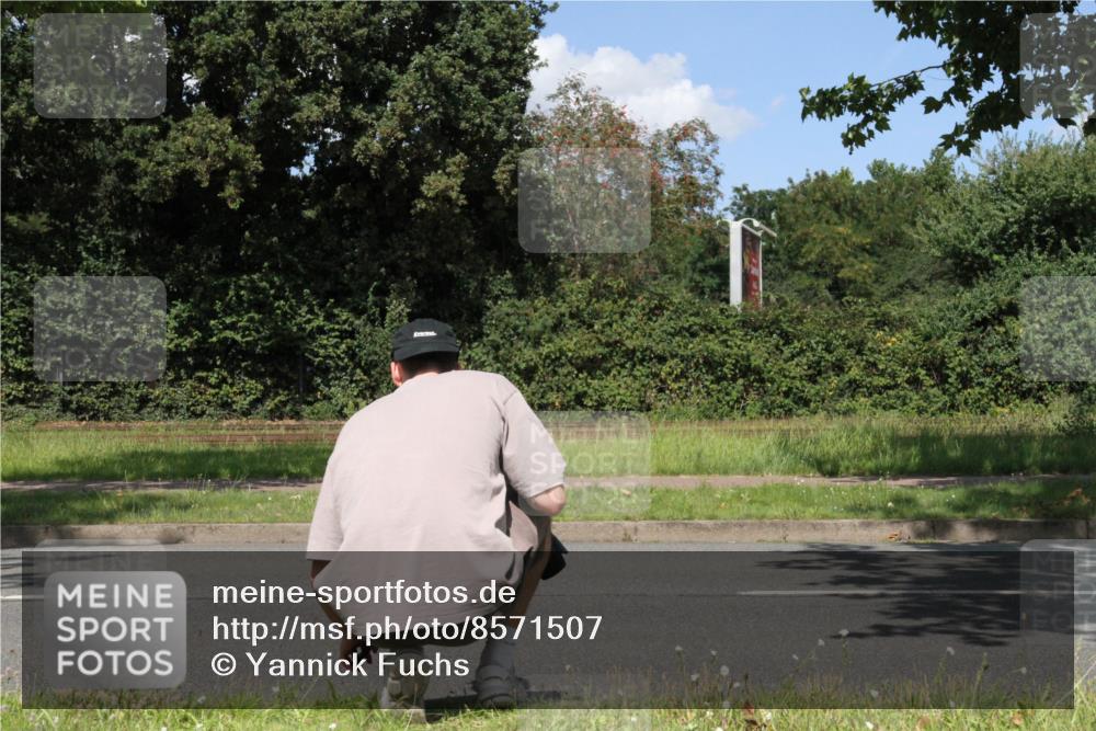 10.08.2025 - GEWOBA Citytriathlon Bremen Yannick Fuchs http://msf.ph/oto/8571507 10.08.2025 14:33:44 Radfahren 2, 25, 48, 65, 440, 514, 522 meine-sportfotos.de