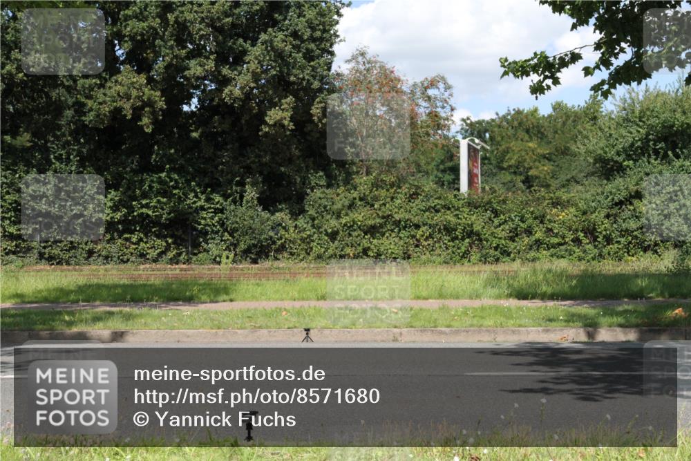 10.08.2025 - GEWOBA Citytriathlon Bremen Yannick Fuchs http://msf.ph/oto/8571680 10.08.2025 14:37:23 Radfahren 58, 78, 121, 164, 197, 201, 254, 287, 512 meine-sportfotos.de