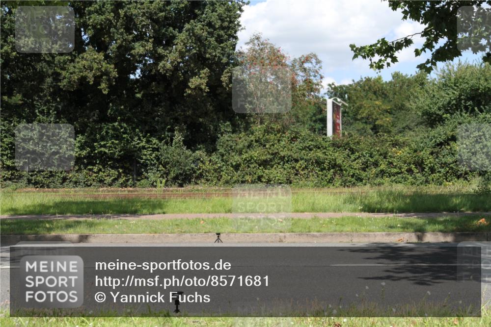 10.08.2025 - GEWOBA Citytriathlon Bremen Yannick Fuchs http://msf.ph/oto/8571681 10.08.2025 14:37:24 Radfahren 58, 78, 121, 197, 201, 254, 287, 290, 512 meine-sportfotos.de