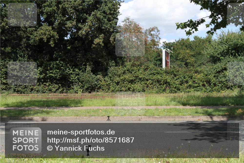 10.08.2025 - GEWOBA Citytriathlon Bremen Yannick Fuchs http://msf.ph/oto/8571687 10.08.2025 14:37:26 Radfahren 58, 116, 121, 197, 201, 254, 287, 290, 512 meine-sportfotos.de
