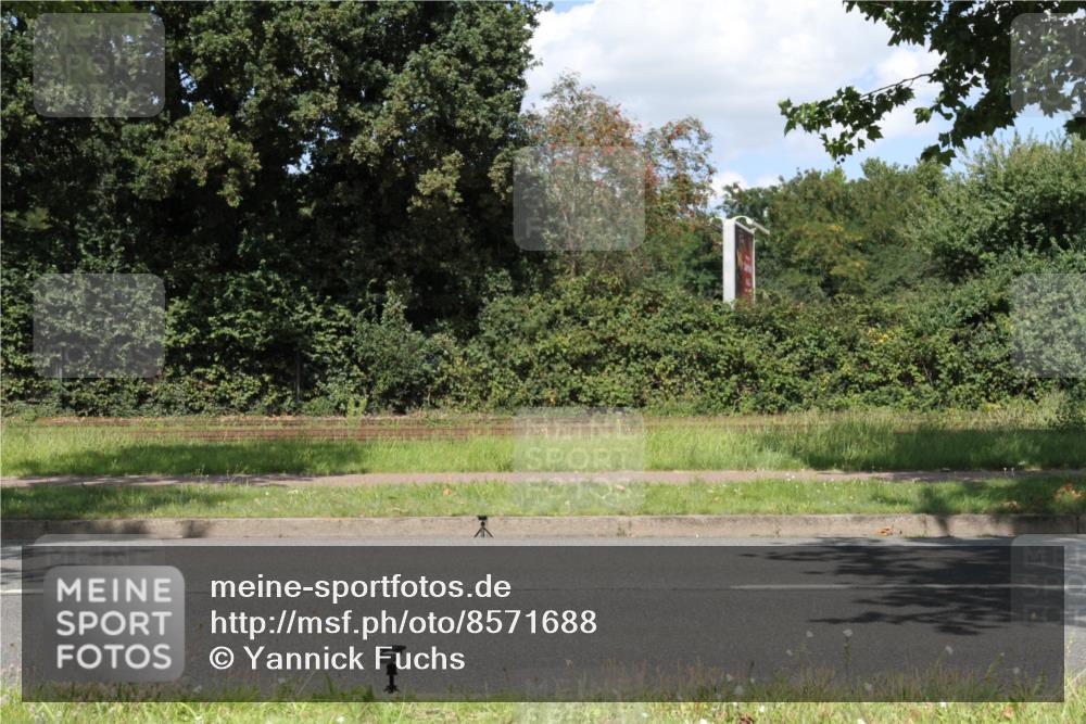 10.08.2025 - GEWOBA Citytriathlon Bremen Yannick Fuchs http://msf.ph/oto/8571688 10.08.2025 14:37:27 Radfahren 58, 116, 197, 201, 254, 287, 290, 512 meine-sportfotos.de