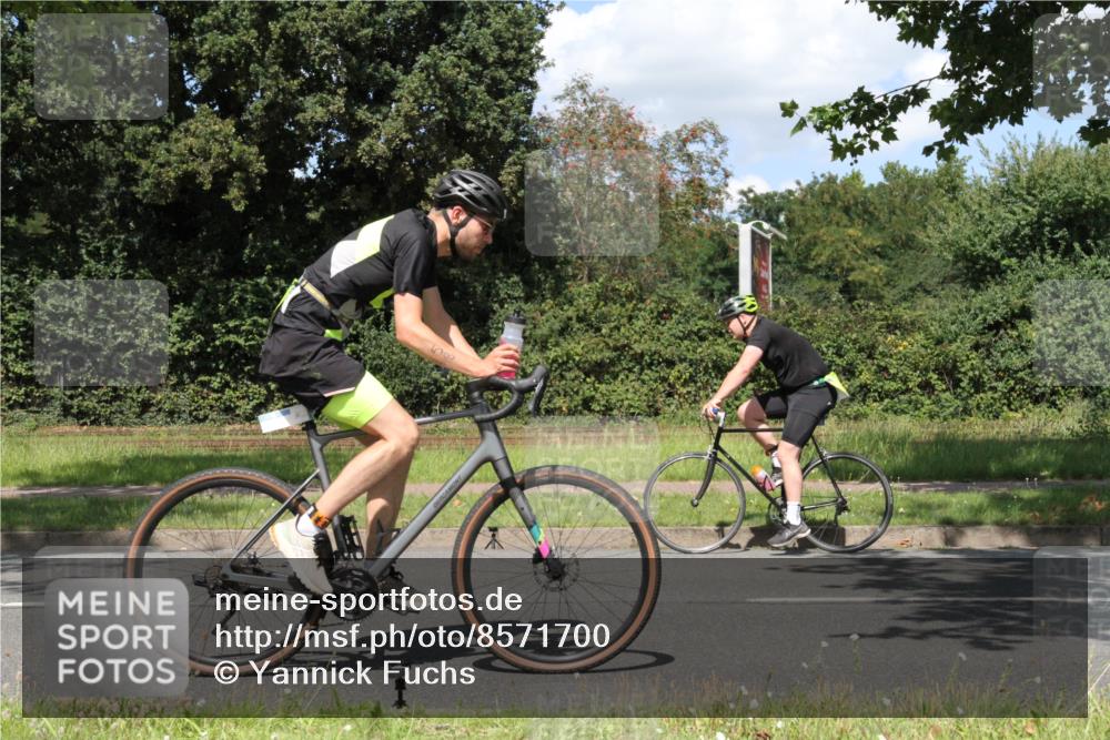 10.08.2025 - GEWOBA Citytriathlon Bremen Yannick Fuchs http://msf.ph/oto/8571700 10.08.2025 14:37:33 Radfahren 4, 58, 63, 116, 197, 254, 287, 290 meine-sportfotos.de
