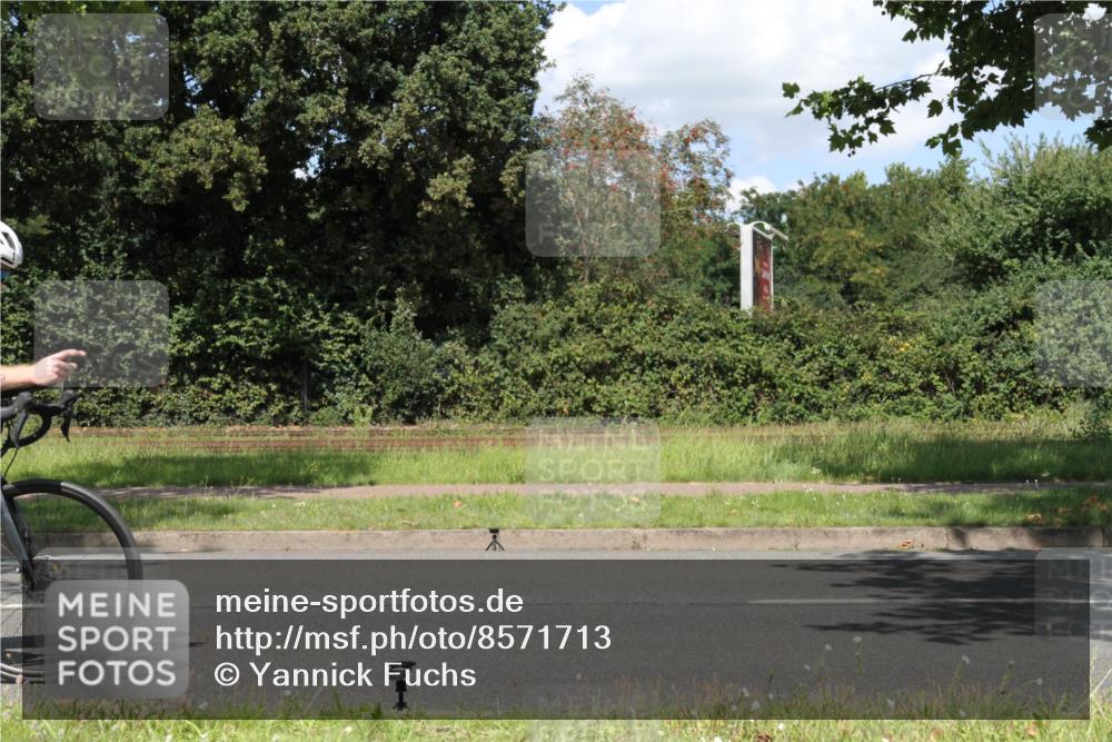 10.08.2025 - GEWOBA Citytriathlon Bremen Yannick Fuchs http://msf.ph/oto/8571713 10.08.2025 14:37:38 Radfahren 4, 58, 63, 116, 170, 197, 254, 287, 290 meine-sportfotos.de