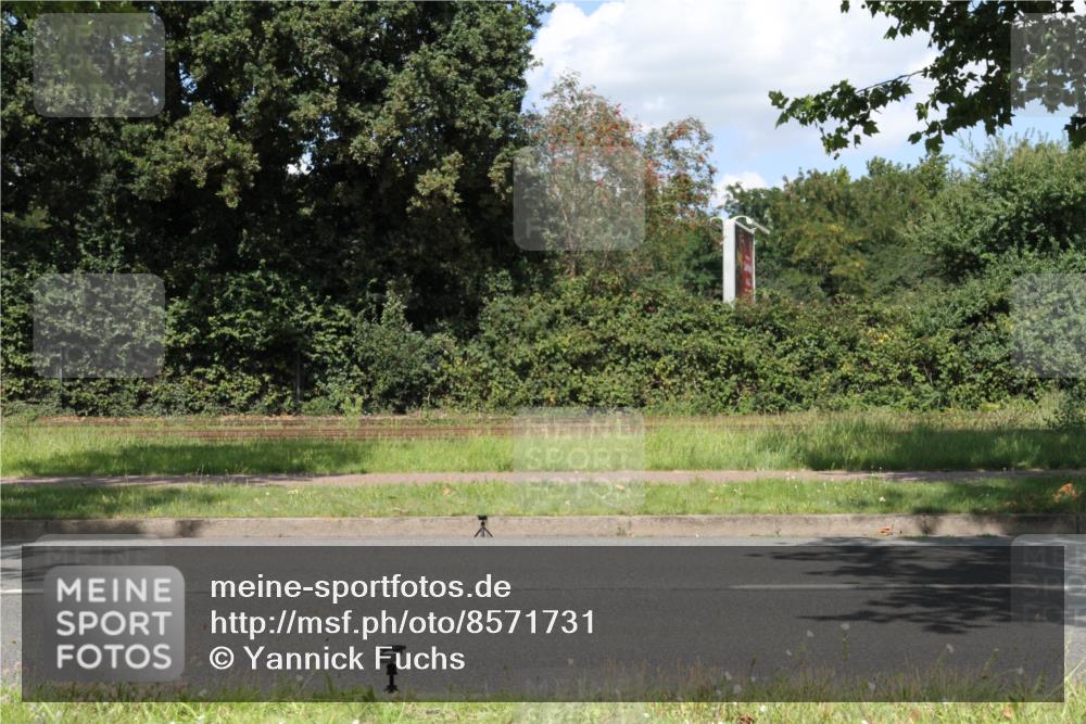 10.08.2025 - GEWOBA Citytriathlon Bremen Yannick Fuchs http://msf.ph/oto/8571731 10.08.2025 14:37:47 Radfahren 4, 63, 75, 116, 170, 191, 290, 528 meine-sportfotos.de