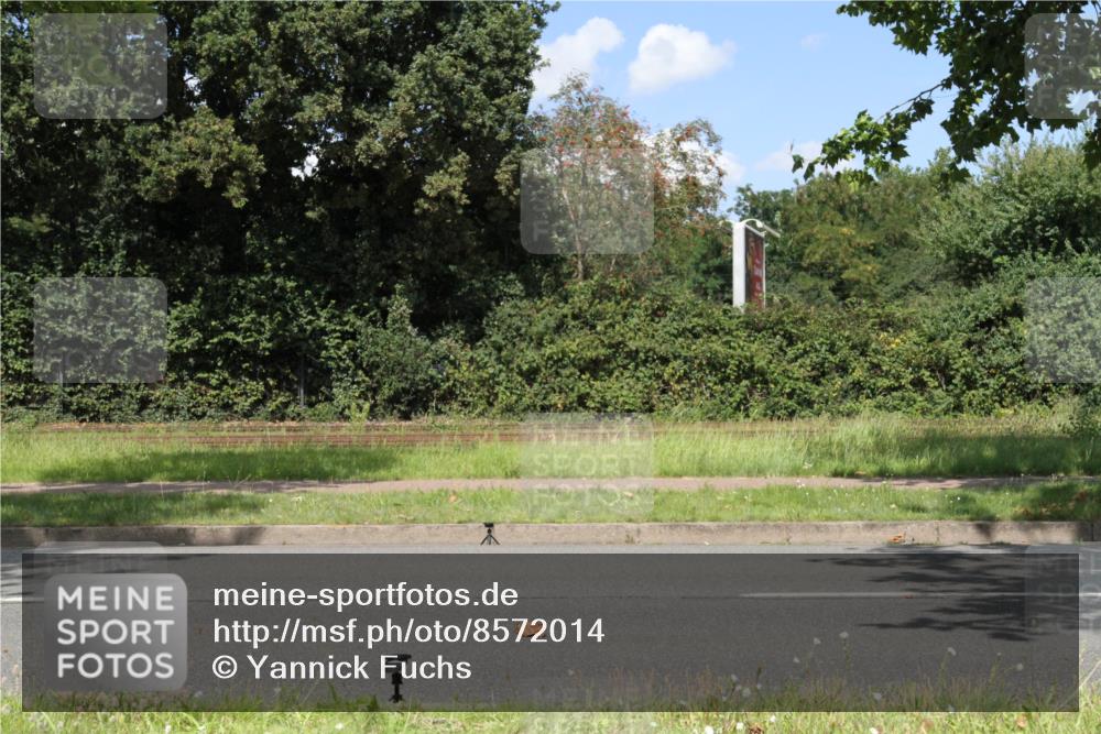 10.08.2025 - GEWOBA Citytriathlon Bremen Yannick Fuchs http://msf.ph/oto/8572014 10.08.2025 14:45:04 Radfahren 35, 198, 326, 336, 346, 453, 484, 497 meine-sportfotos.de
