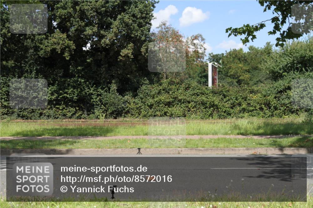 10.08.2025 - GEWOBA Citytriathlon Bremen Yannick Fuchs http://msf.ph/oto/8572016 10.08.2025 14:45:06 Radfahren 35, 198, 326, 336, 346, 453, 484, 497 meine-sportfotos.de