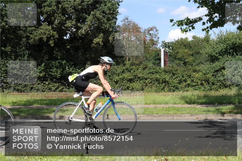 10.08.2025 - GEWOBA Citytriathlon Bremen Yannick Fuchs http://msf.ph/oto/8572154 10.08.2025 14:49:41 Radfahren 6, 169, 193, 286, 305, 328, 377, 402, 407, 429, 461, 466, 491, 517 meine-sportfotos.de