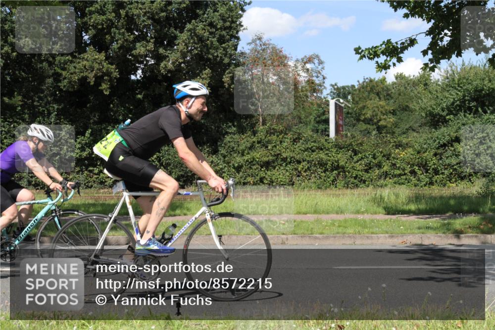 10.08.2025 - GEWOBA Citytriathlon Bremen Yannick Fuchs http://msf.ph/oto/8572215 10.08.2025 14:51:31 Radfahren 212, 237, 374, 399, 468, 492 meine-sportfotos.de