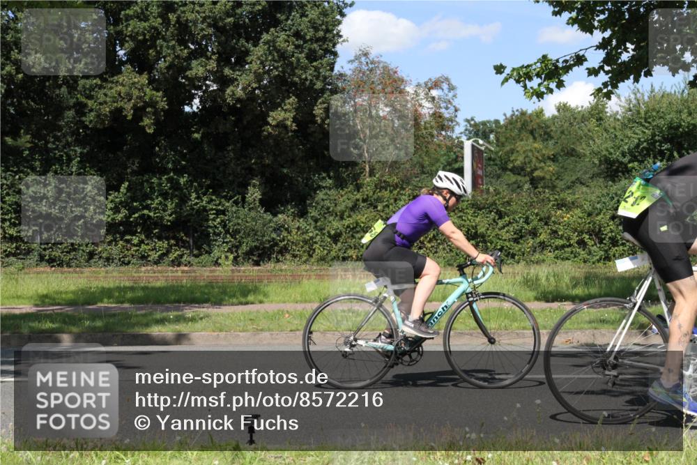 10.08.2025 - GEWOBA Citytriathlon Bremen Yannick Fuchs http://msf.ph/oto/8572216 10.08.2025 14:51:32 Radfahren 212, 237, 374, 399, 468, 492 meine-sportfotos.de