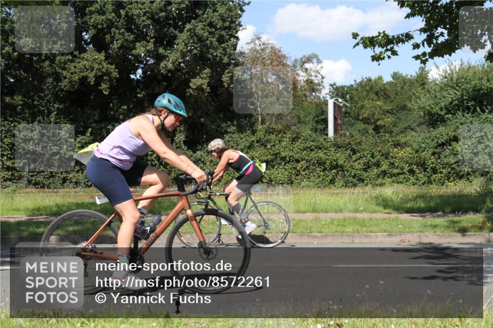 10.08.2025 - GEWOBA Citytriathlon Bremen Yannick Fuchs http://msf.ph/oto/8572261 10.08.2025 14:53:03 Radfahren 376, 378, 385, 463, 510 meine-sportfotos.de